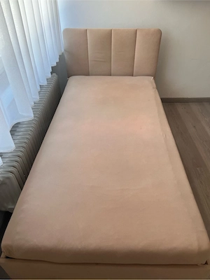einzelbett mit matratze