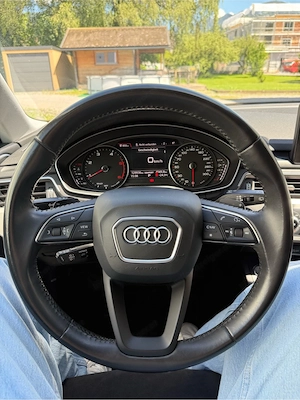 Audi A4 Avant 40 TDI quattro S tronic Bild 4
