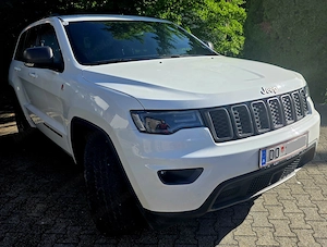 Jeep Grand Cherokee 3,0 V6 Trailhawk Automatik   Allrad Bild 2