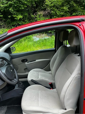 Renault Clio Bild 7
