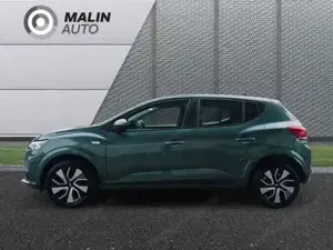 Dacia Sandero Bild 2