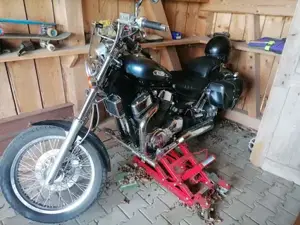 Suzuki Intruder VS 1400 GLP Bild 2