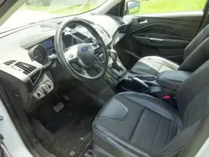 Ford Kuga ,Allrad .Automatik Bild 5