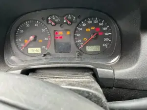 Verkaufe Auto Bild 7