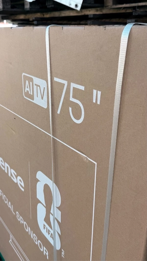 Hisense 75U7Q PRO, originalverpackt, 75 Zoll TV Bild 2