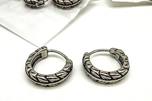 3-tlg. Schmuckset - Edelstahl - Neu & Elegant (Kette, Armband & Ohrringe) Bild 4