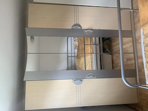 Kleiderschrank  mit 4Türen