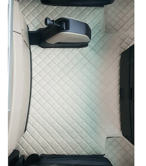 Artikel: Handmade MAN TGX from 2018 floor mats carpet complete set Hochwertiger Artikel aus unserem  Bild 7