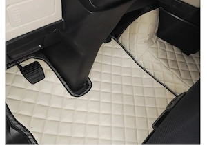 Artikel: Handmade MAN TGX from 2018 floor mats carpet complete set Hochwertiger Artikel aus unserem  Bild 5