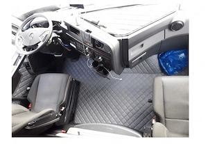 Artikel: Handmade RENAULT GAMA T flat floor floor mats carpet complete set COLOR CHOICE Hochwertiger Bild 3