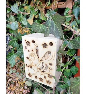 Artikel: HANDMADE unique insect hotel insect house XXL nesting box insects bees breeding box Hochwer Bild 5