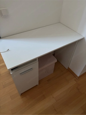 Waißer Tisch Bild 2