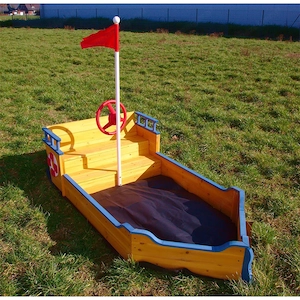 Piratenboot Boot Sandkasten aus Holz mit Geheimversteck Holzsandkasten Bild 3