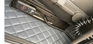Artikel: Handmade Mercedes Actros MP4 MP5 from 2011 floor mats carpet complete set Hochwertiger Arti Bild 7
