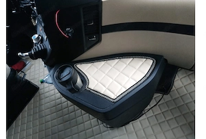 Artikel: Handmade Mercedes Actros from MP4 floor mats carpet complete set Hochwertiger Artikel aus u Bild 3