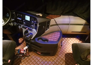 Artikel: Handmade Mercedes Actros from MP4 floor mats carpet complete set Hochwertiger Artikel aus u Bild 6