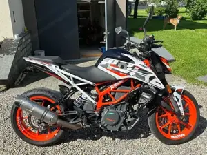 KTM Duke 390 | Baujahr 2019 | Erstbesitz | ca. 9.000 km |   3.500 VB Bild 2