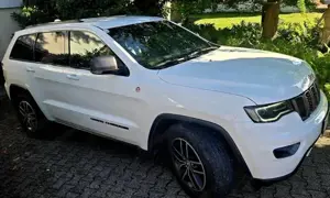 Jeep Grand Cherokee 3,0 V6 Trailhawk Automatik   Allrad Bild 9