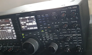 Kenwood TS-990S Transceiver