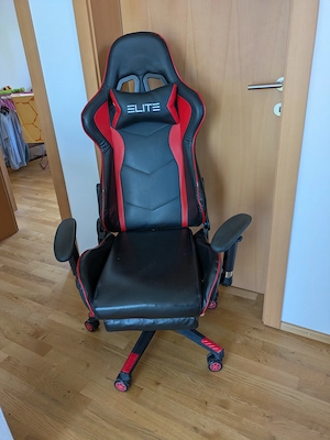 Gaming Stuhl mit Fußstütze  Bild 8