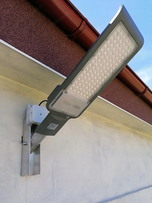 LED Lampe Laterne Haus Firma Garage Laterne 100W IP65 5000K 10000lm mit Halter XXL Set Bild 5