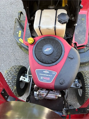 Rasenmäher Traktor Bild 2