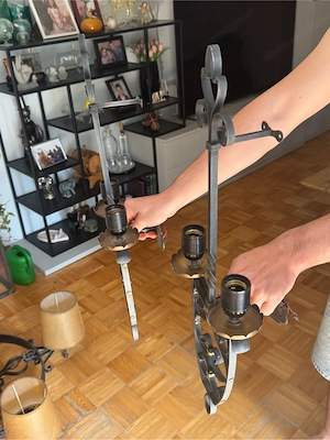 Massiver Schmiedeeisen-Kronleuchter + 2 passende Wandlampen (Set)