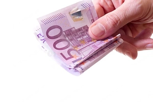 Wir bieten Kredite: und Investitionen zur Entwicklung Ihrer Projekte