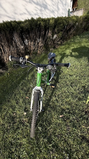 Fahrrad Woom 4 in Grün Bild 2
