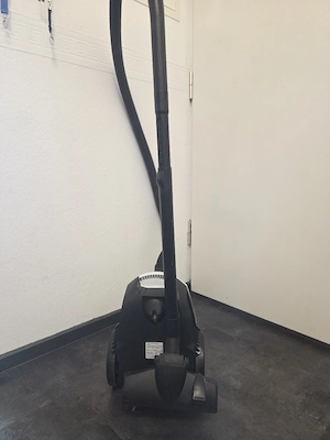 Bosch Serie 2 Staubsauger Bild 2