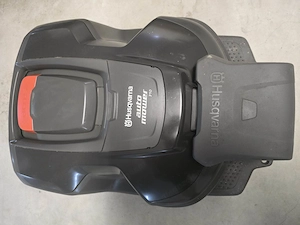 zu verkaufen Husqvarna Mähroboter Bild 2
