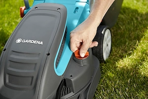 Artikel: Gardena PowerMax Elektro Rasenmaeher 1400 34 Rasenmaeher bis 400 m2 34 cm Schnittbreite 40  Bild 5
