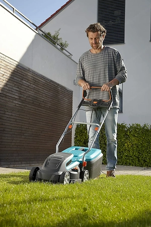 Artikel: Gardena PowerMax Elektro Rasenmaeher 1400 34 Rasenmaeher bis 400 m2 34 cm Schnittbreite 40  Bild 8