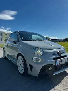 Abarth 595 Esseesse Bild 2