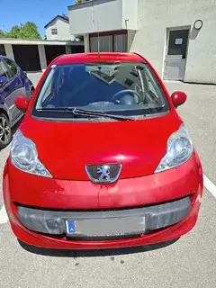 Peugeot 107 Urban Bild 5