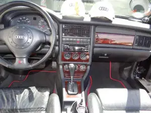 Audi Cabriolet Bild 15