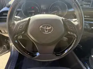 Toyota C-HR Bild 6
