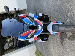 BMW M 1000 xr Bild 5