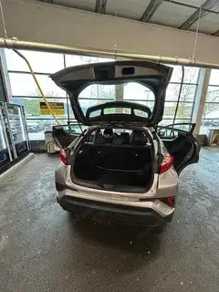 Toyota C-HR 1.2 Benzin | nur 35.000 km | Service  Pickerl NEU | Garantie Bild 9