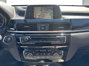 BMW X1 xDrive20d xLine // Rückfahrkamera // LED // Sitzverstellung Fondsitze Bild 8