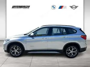 BMW X1 xDrive20d xLine // Rückfahrkamera // LED // Sitzverstellung Fondsitze Bild 3