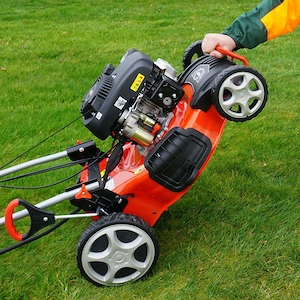 Starter Set Benzin Rasenmaeher mit Antrieb Schnittbreite 51 cm 5in1 Elektrostart Radantrieb Bild 4