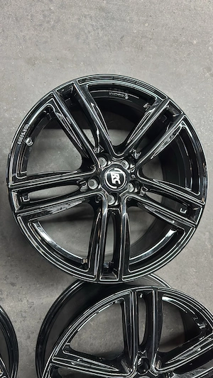 AnzeigeRC-Design RC27 19 Zoll Alufelgen 5x108 ET48 ECE Ford Volvo Jaguar Bild 5