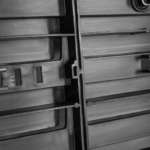Werkstattregal Werkzeugwand Garage 115x39cm komplett Set mit 70 Materialboxen Bild 8