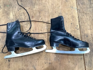 Eislaufschuhe