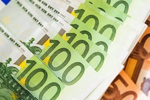 Wir bieten Kredite: und Investitionen von 7.000   bis 90.000.000   zu sehr einfachen Konditionen an.