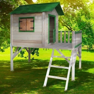 Baumhaus Spielhaus fuer Kinder mit Balkon Stelzenhaus Garten Baum Turm Holzhaus Bild 3