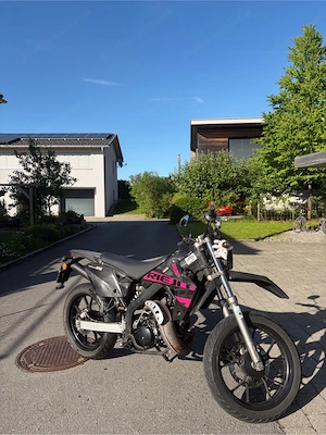 Rieju MRT 50 LOW Seat - Baujahr 2018 Bild 3