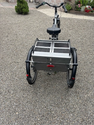 Pfautec E Dreirad   neuwertig   Bosch Motor & Akku   abschließbare Transportbox Bild 5