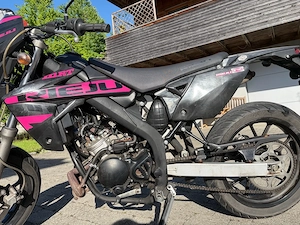 Rieju MRT 50 LOW Seat - Baujahr 2018 Bild 2
